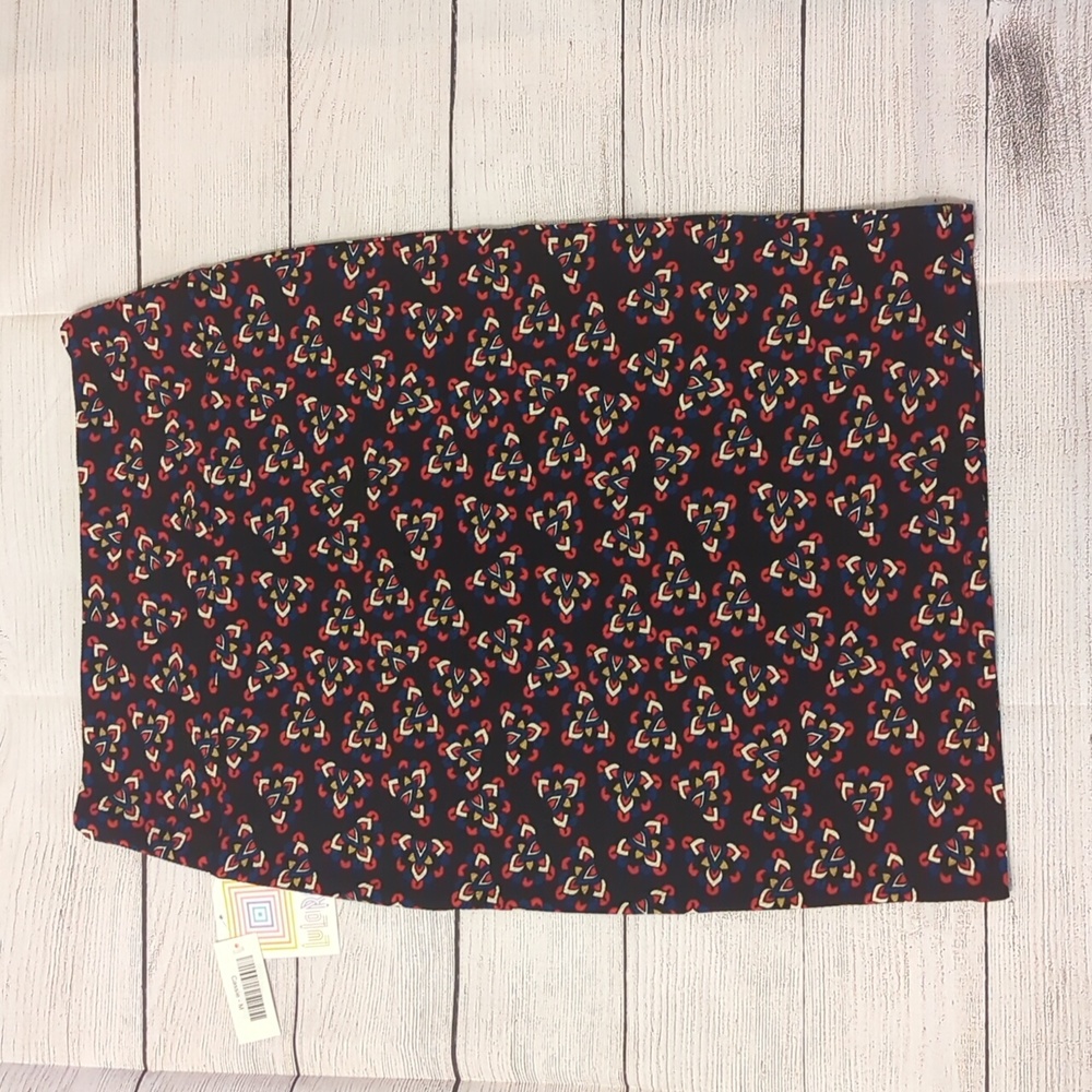 Lularoe Med Cassie